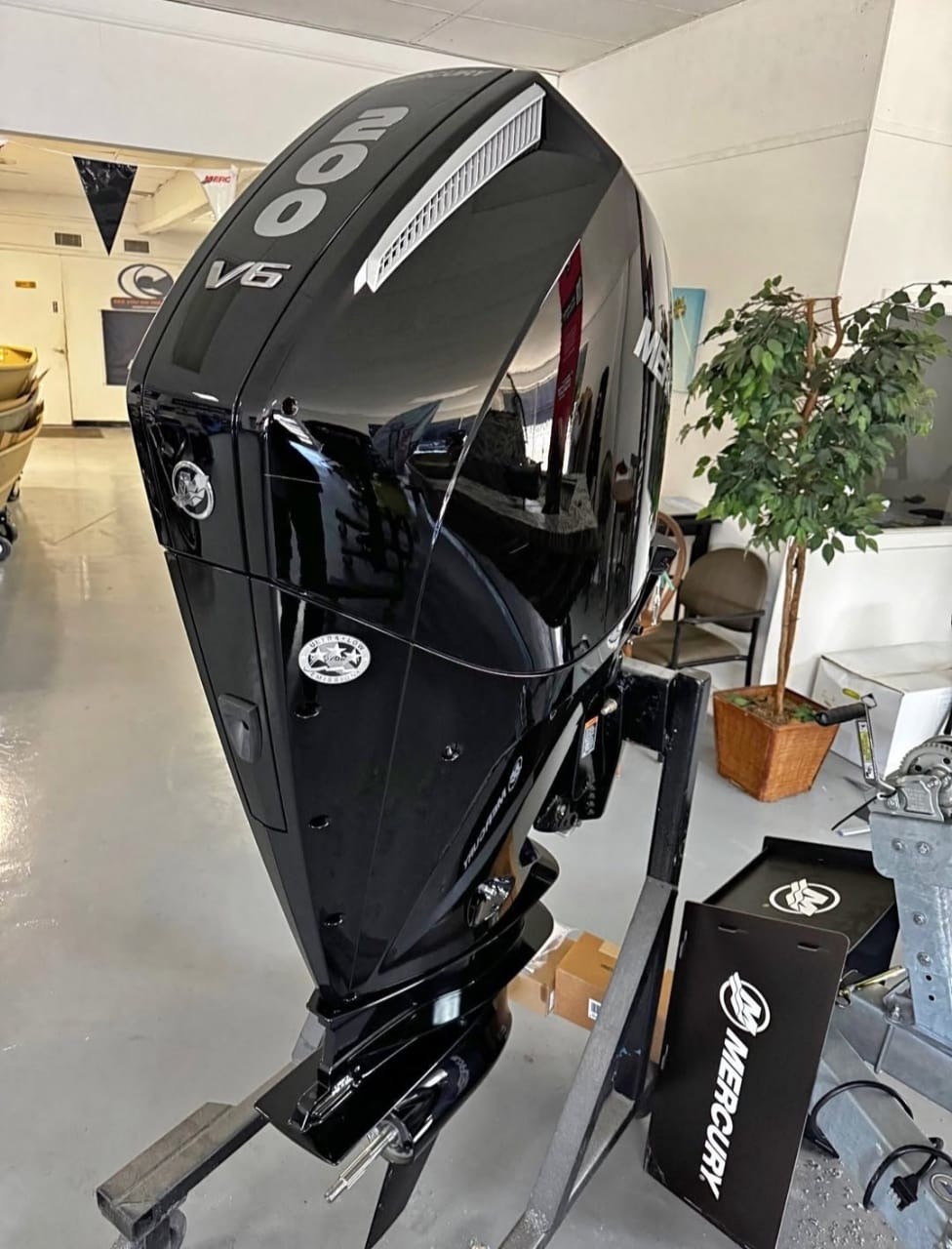 2023 V6 mercury 200hp outboard